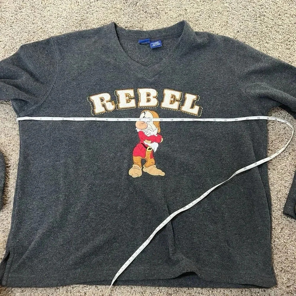 Y2K‎ Vintage 90s Disney Sweatshirt Womens Large Fleece Grumpy Rebel Gray V-Neck - Picture 7 of 11